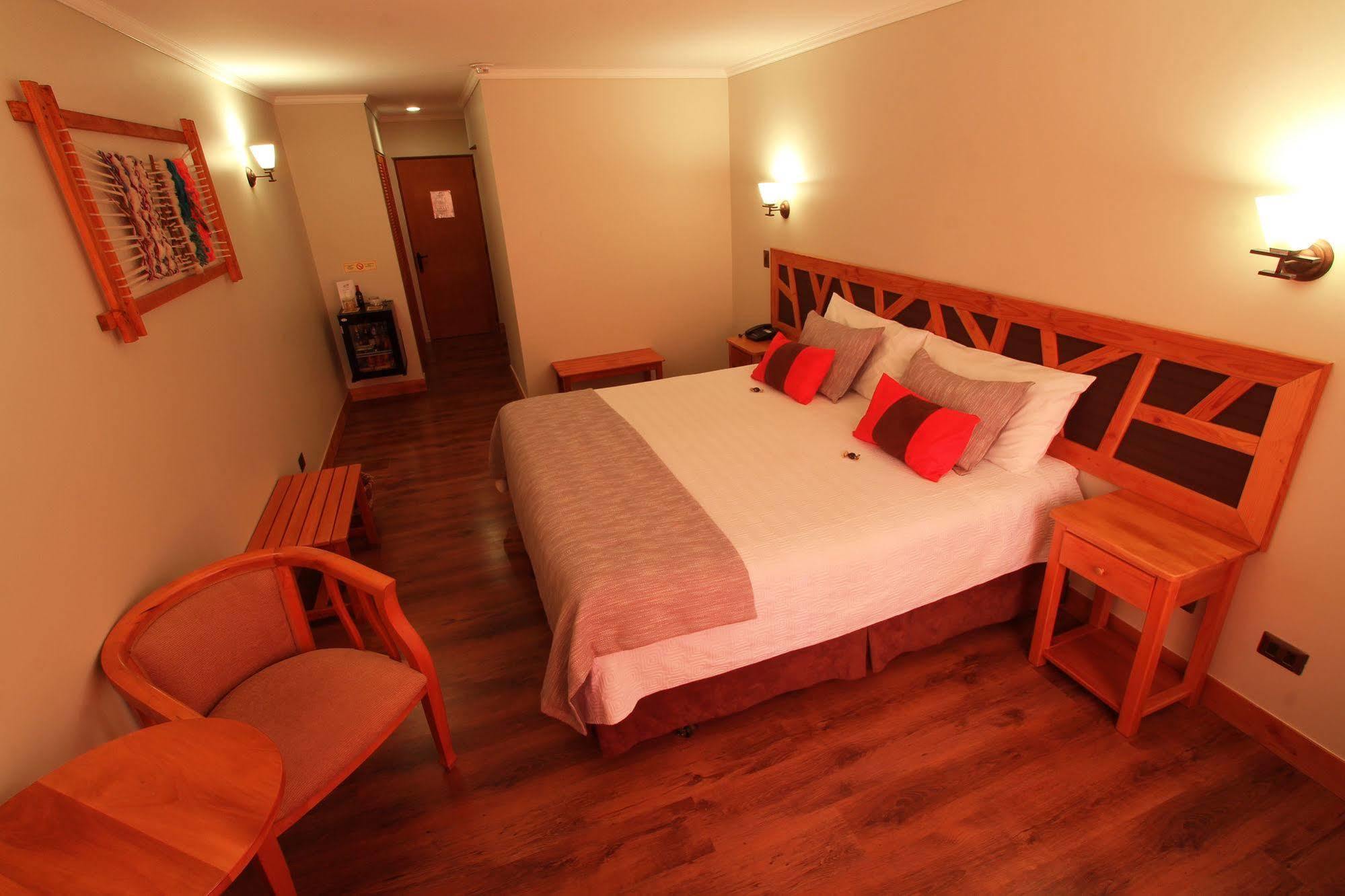 Hotel Lodge Las Cascadas Puerto Clocker Ngoại thất bức ảnh
